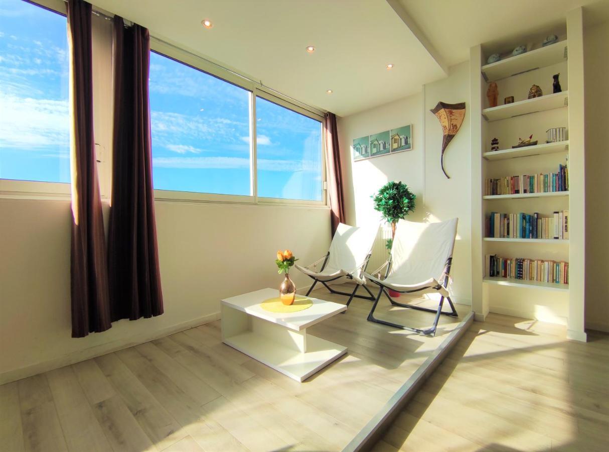 6 Appartements Et 4 Adresses A Mi-Chemin Entre Le Vieux Port Et L Ile De Re ラ・ロシェル エクステリア 写真