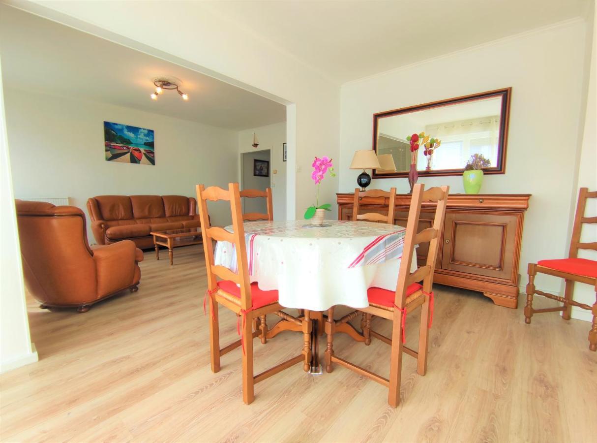6 Appartements Et 4 Adresses A Mi-Chemin Entre Le Vieux Port Et L Ile De Re ラ・ロシェル エクステリア 写真
